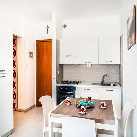 A Modern Flat A Stones Throw From The Apartment Bibione