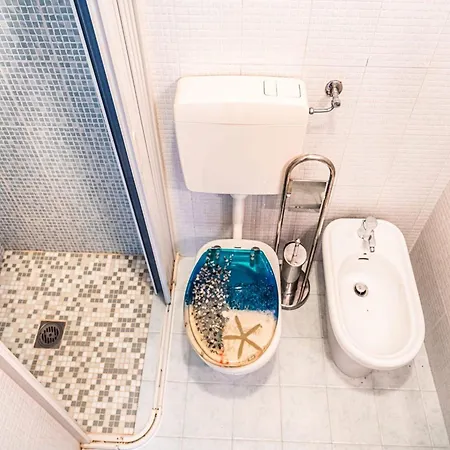 A Modern Flat A Stones Throw From The Bibione